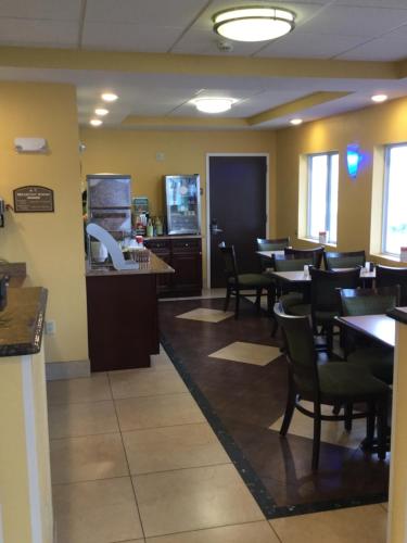 quality inn and suites glenmont albany south