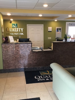 Quality Inn & Suites Glenmont - Albany South,Glenmont>>Albany,3 star