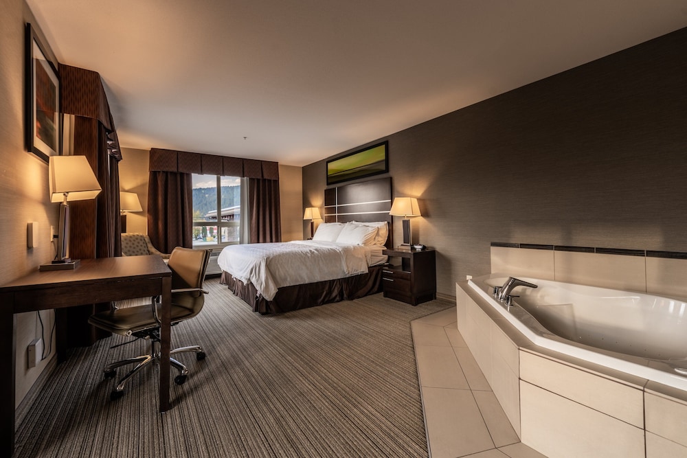holiday inn express golden kicking horse by ihg