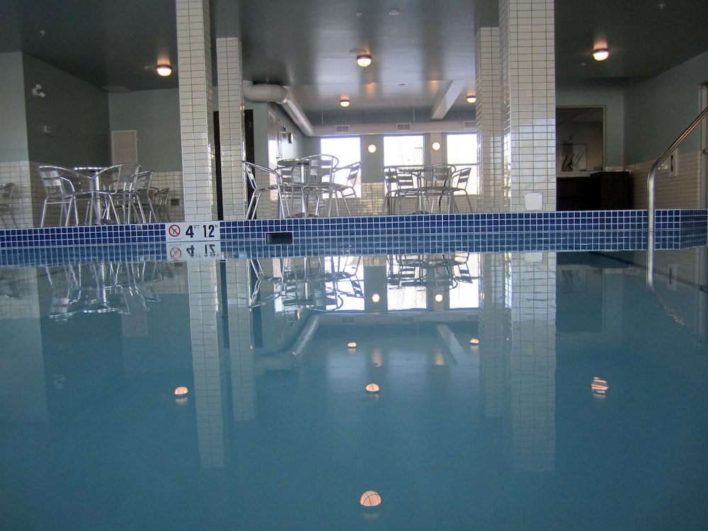 holiday inn express golden kicking horse by ihg