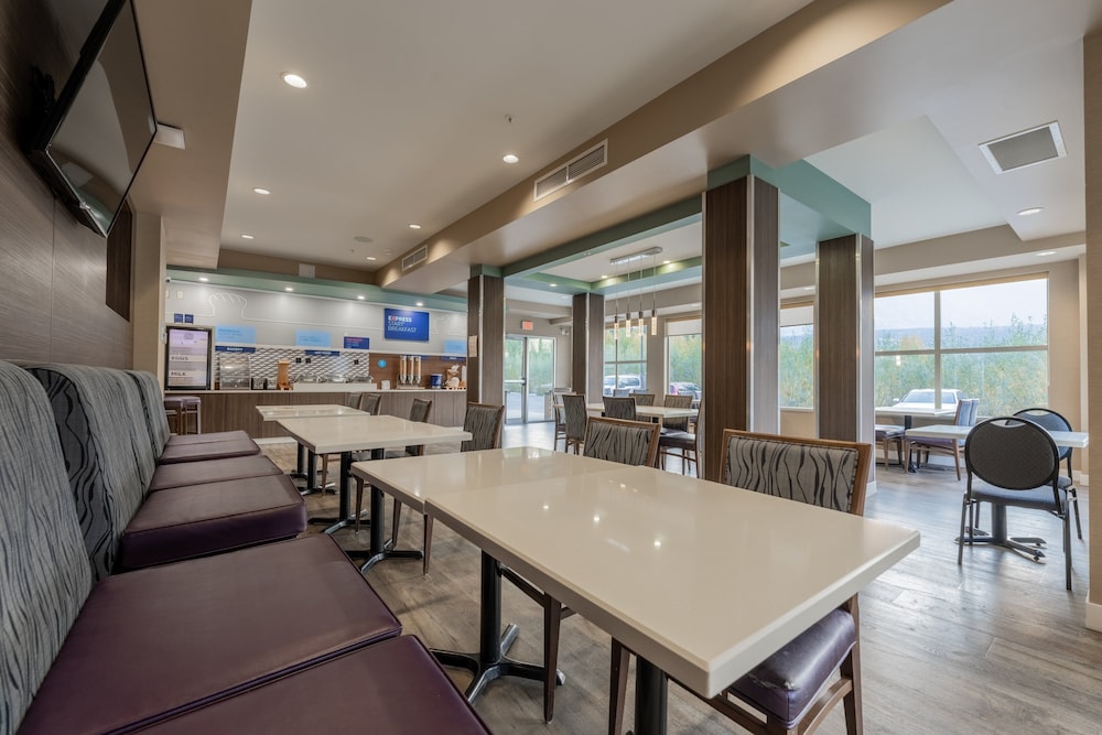 holiday inn express golden kicking horse by ihg