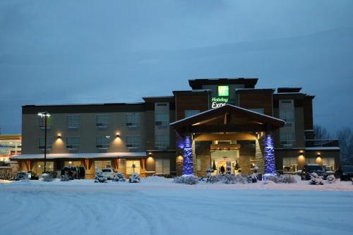 holiday inn express golden kicking horse by ihg