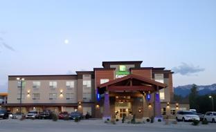 holiday inn express golden kicking horse by ihg