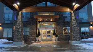 holiday inn express golden kicking horse by ihg