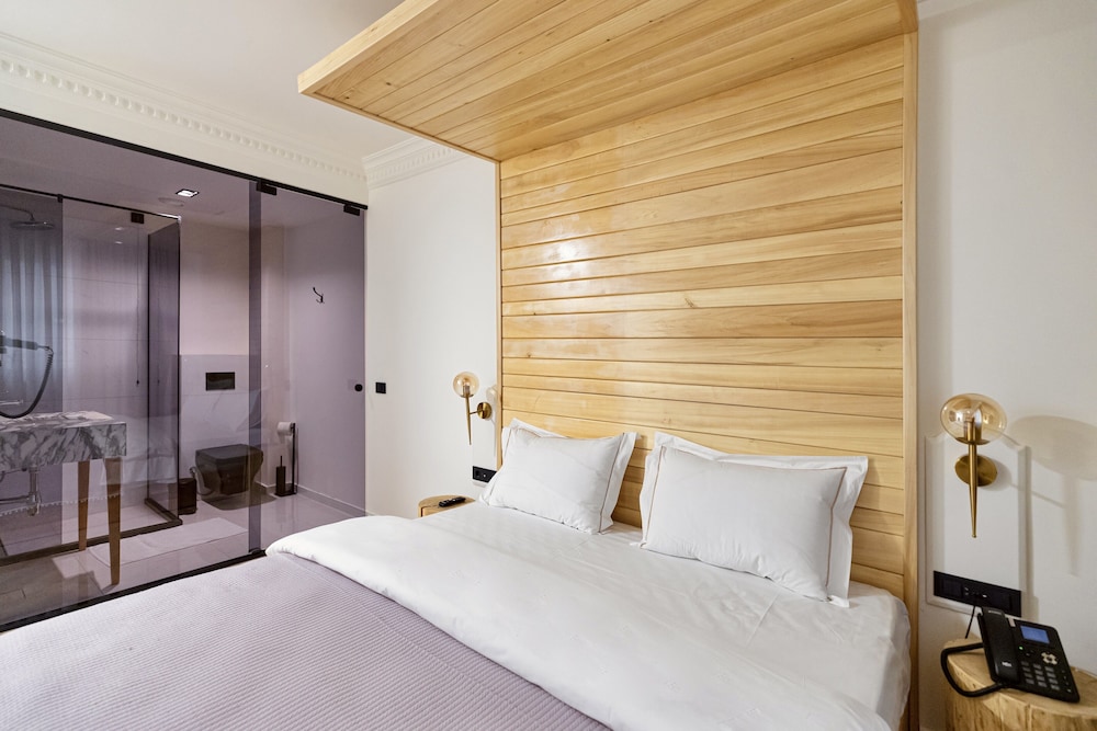 garden downtown prishtina