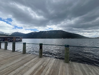 grand lake