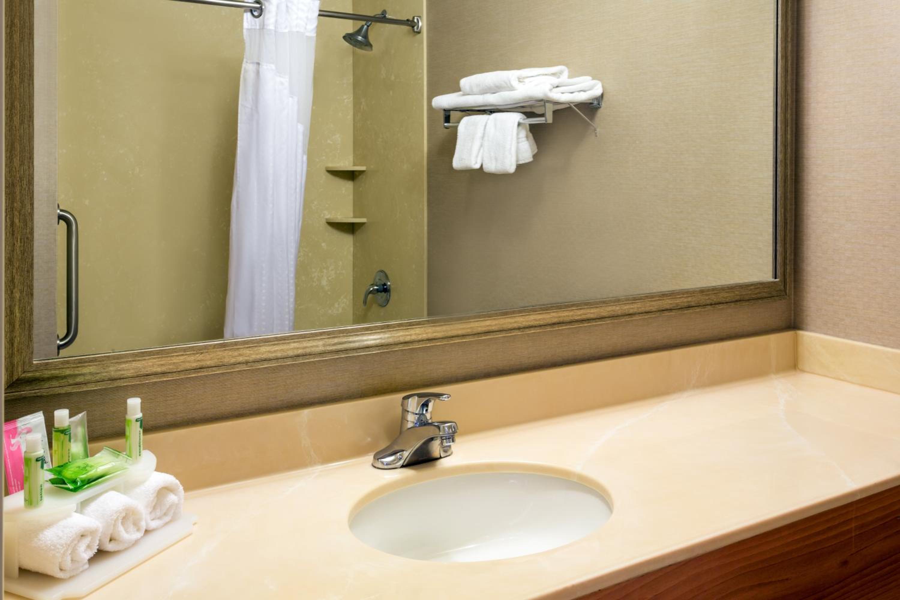 holiday inn express grants pass by ihg
