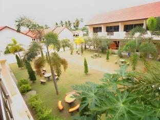 Golden Land Hotel,,3 star