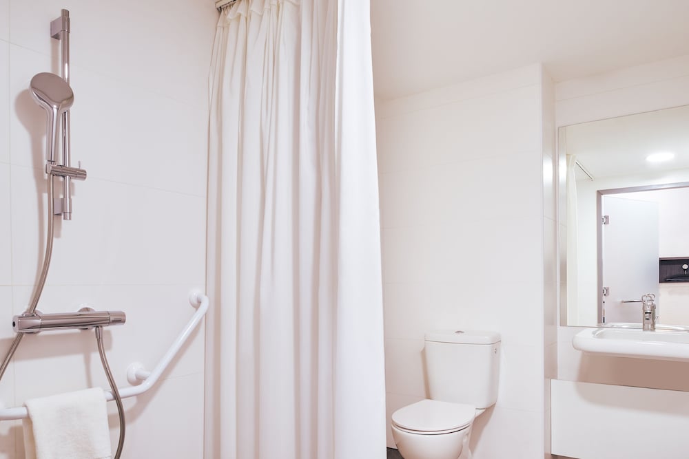 easyhotel paris charles de gaulle villepinte