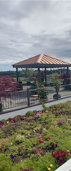 holiday inn express hotel and suites north sequim by ihg