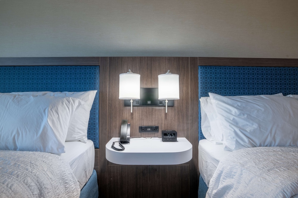 hampton inn by hilton huntley chicago