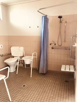 main lead ballarat motel