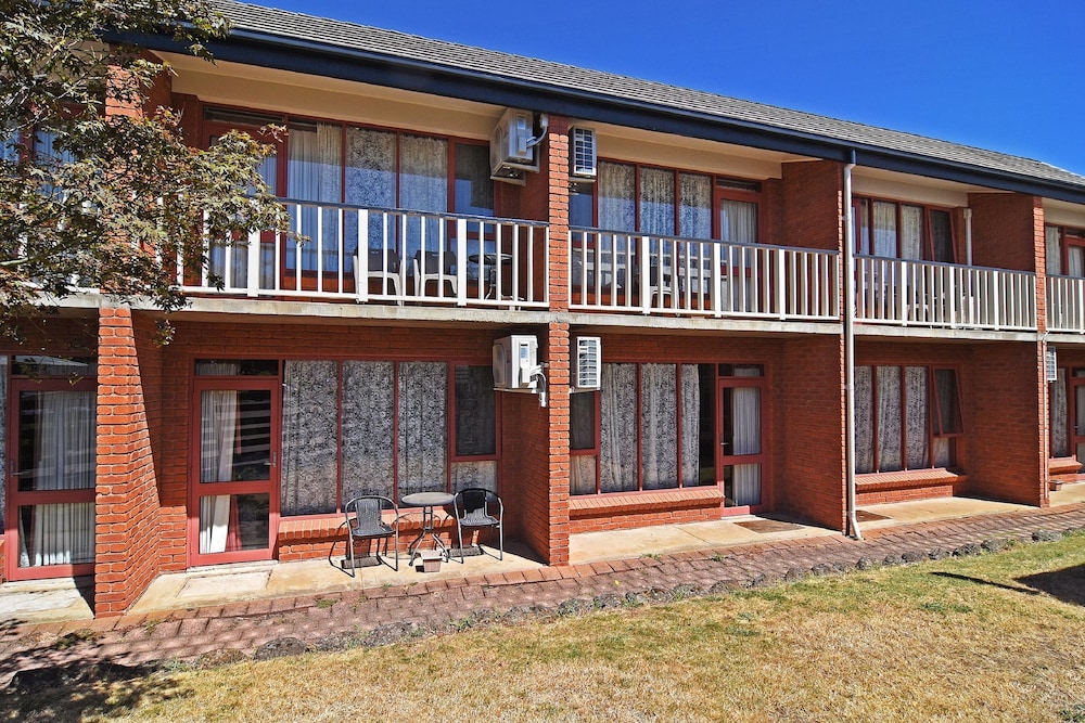 main lead ballarat motel