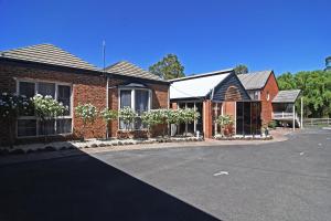 main lead ballarat motel