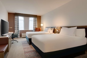 hilton garden inn haymarket