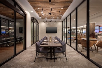 hilton garden inn haymarket