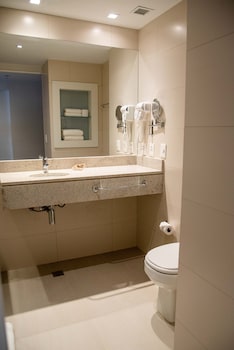 rio hotel by bourbon maringa