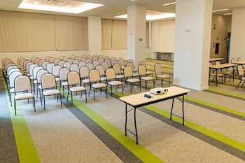 rio hotel by bourbon maringa