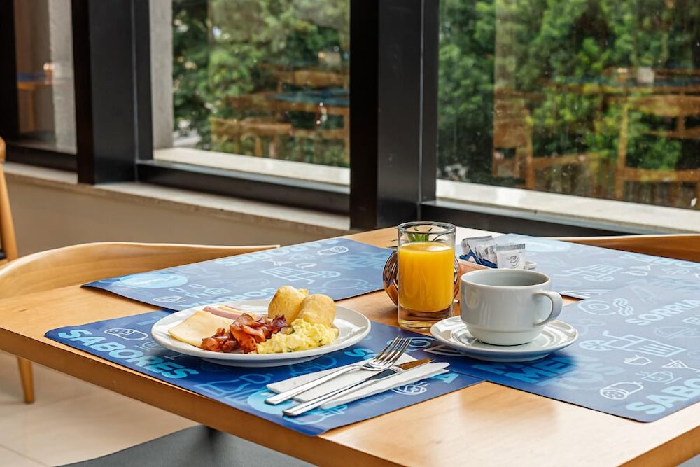 rio hotel by bourbon maringa