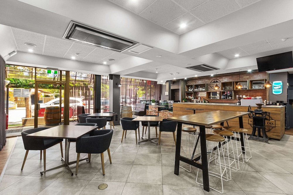 comfort hotel adelaide meridien