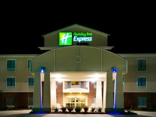 holiday inn express hotel and suites shamrock north by ihg