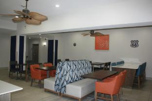 holiday inn express hotel and suites shamrock north by ihg