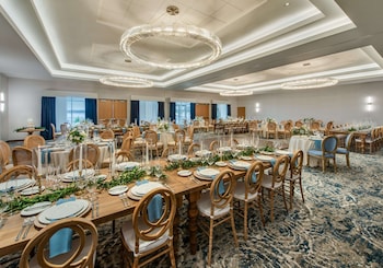 hyatt place kent narrows and marina