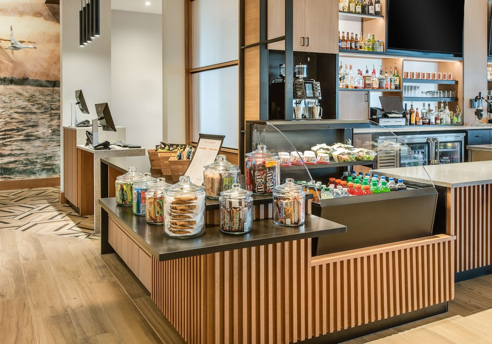 hyatt place kent narrows and marina