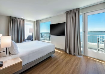 hyatt place kent narrows and marina