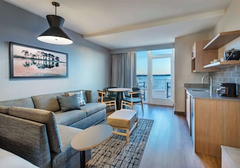 hyatt place kent narrows and marina