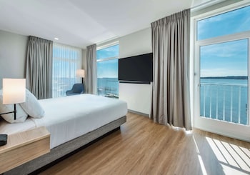 hyatt place kent narrows and marina