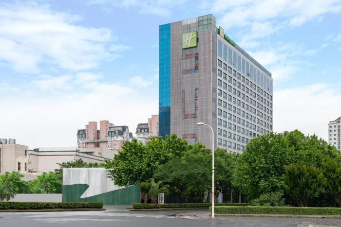 holiday inn shanghai pudong nanpu by ihg