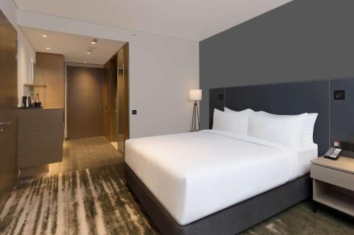 hilton garden inn bengaluru embassy manyata business park