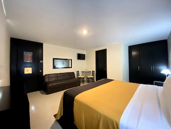 hotel escala puebla centro