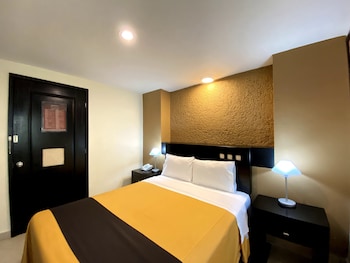 hotel escala puebla centro