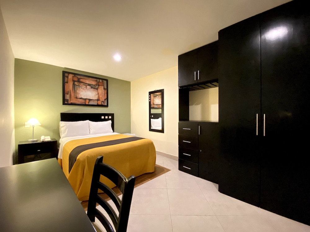 hotel escala puebla centro