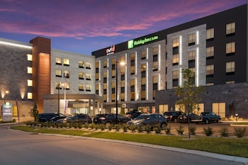 holiday inn and suites mt juliet nashville area