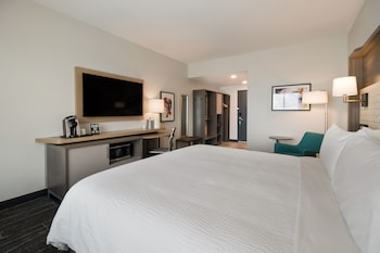 holiday inn and suites mt juliet nashville area