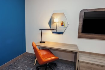 holiday inn express des moines ankeny