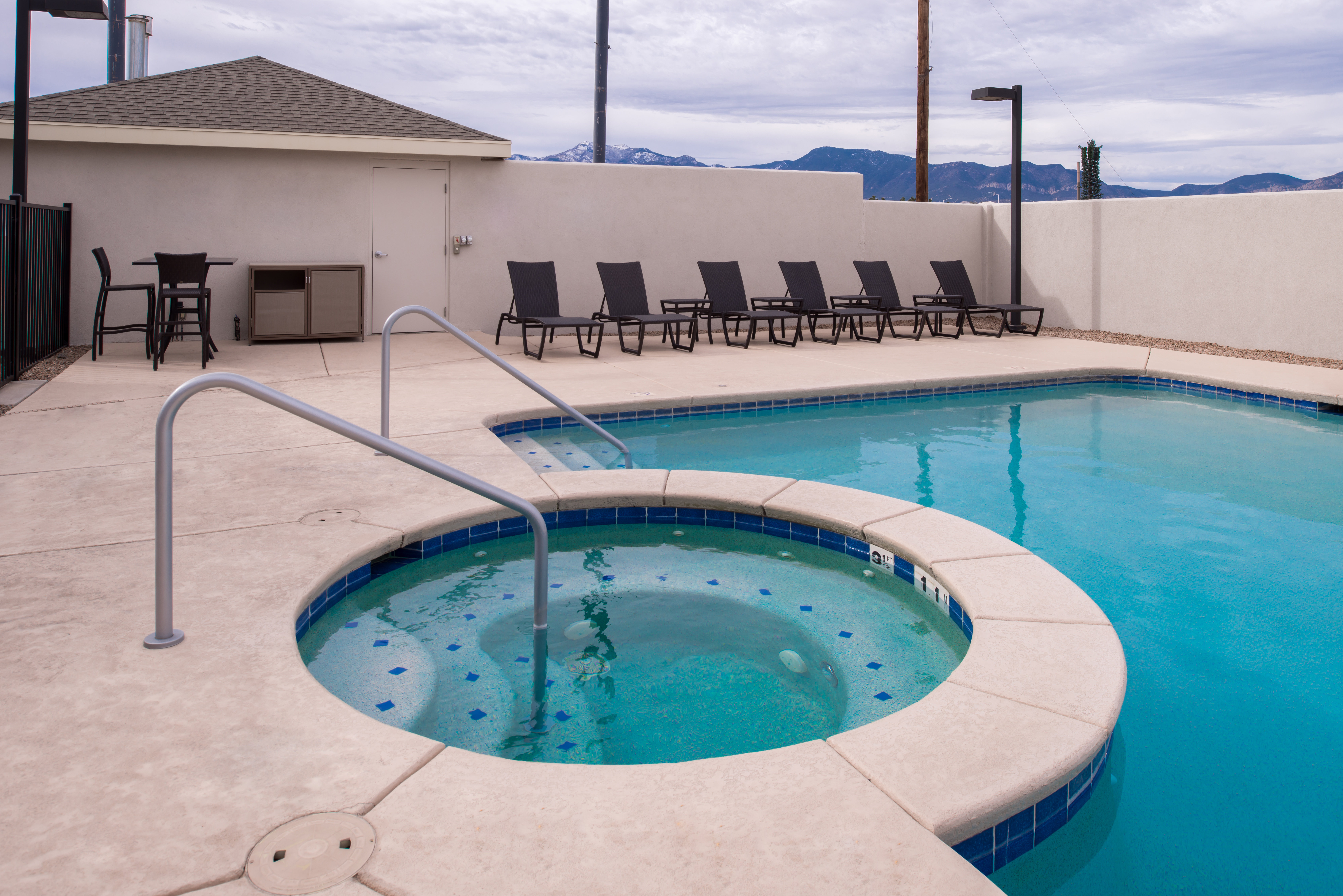 holiday inn express sierra vista by ihg