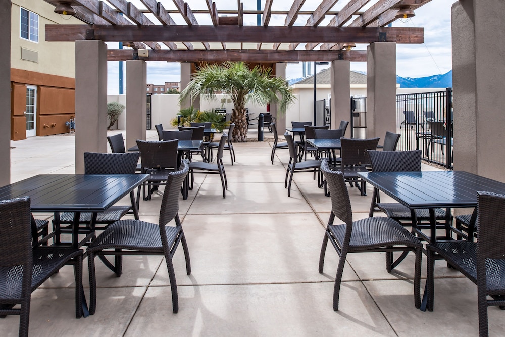 holiday inn express sierra vista by ihg
