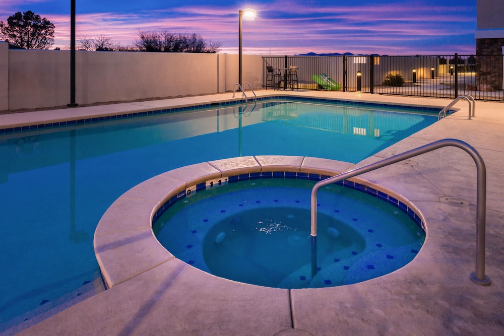 holiday inn express sierra vista by ihg