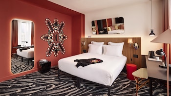 mama shelter paris la defense