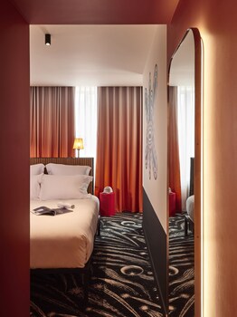 mama shelter paris la defense