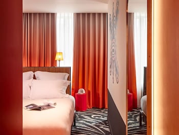 mama shelter paris la defense