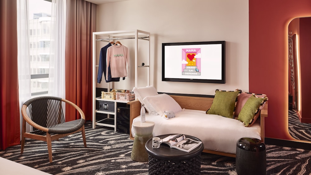 mama shelter paris la defense