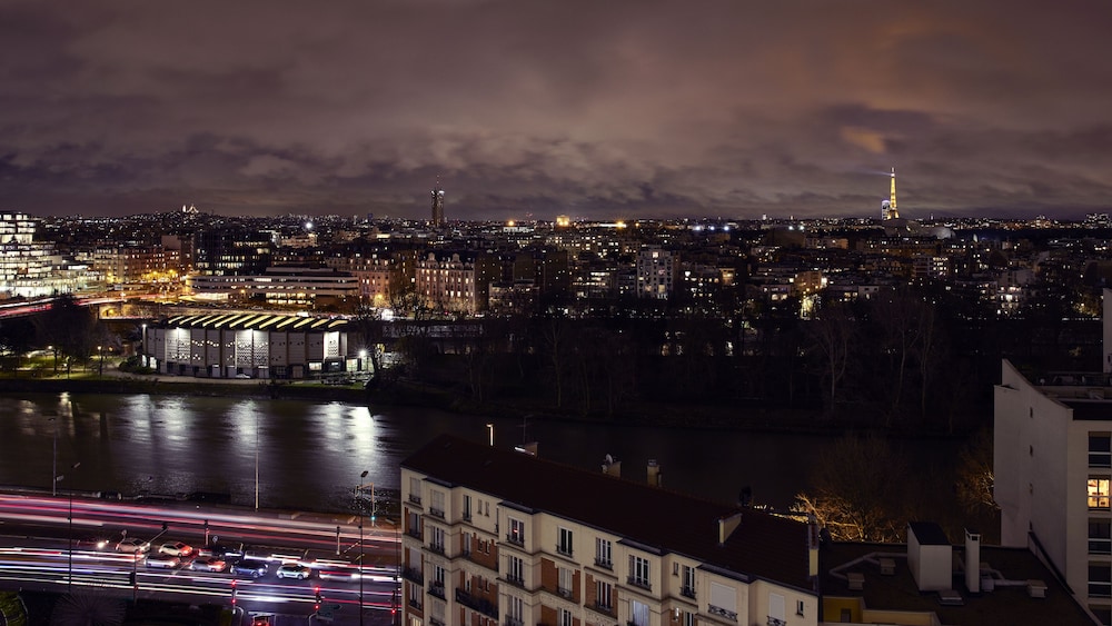 mama shelter paris la defense