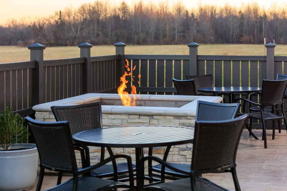 holiday inn express south haven