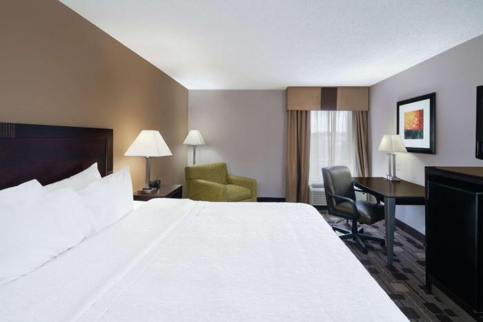 hampton inn dublin