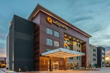 la quinta inn and suites by wyndham galt